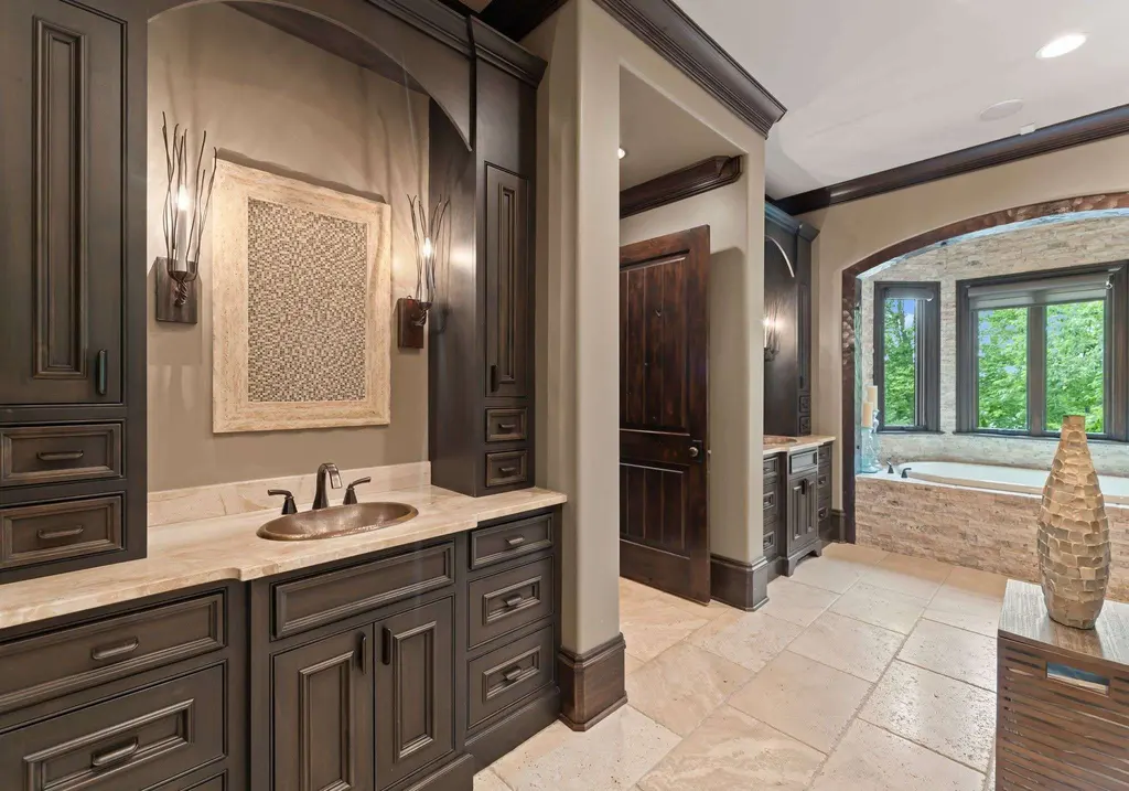 172 Tennessee Cir Unveils a Breathtaking 7.5M European Style Estate on Lake Normans Pristine Shoreline 7