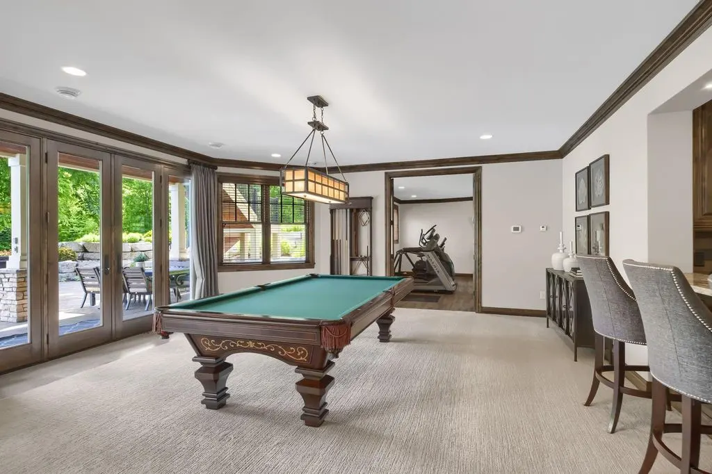 22065 Oakdale Dr Stunning Custom Built Estate with Resort Style Amenities Now Listed for 2799900 13