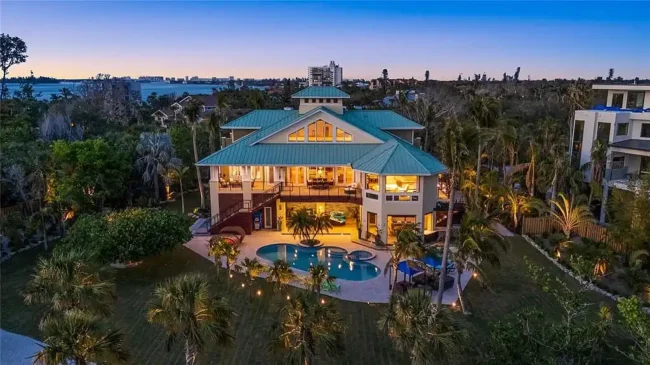 An Exquisite $15.5 Million Gulf-Front Masterclass in Coastal Elegance Hits the Market in Sarasota