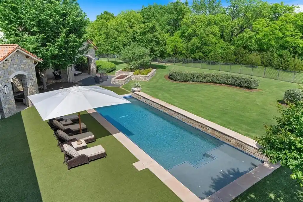 4400 NW 150th St Oklahomas Premier 5.9M Luxury Estate with Golf and Lakefront Serenity 16