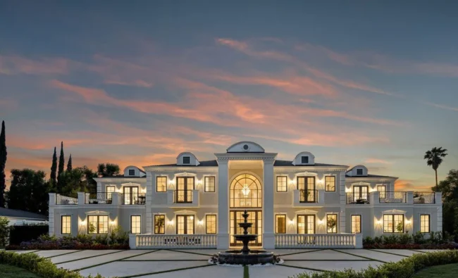 Experience the Pinnacle of Modern California Living in This $8.995M Resort-Style Estate