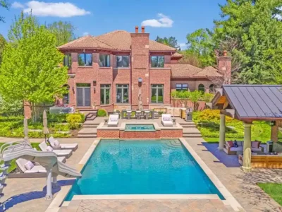 597 Yarboro Dr Bloomfield Hills A Stunning Blend of Luxury Comfort and Classic Design at 4299000 12