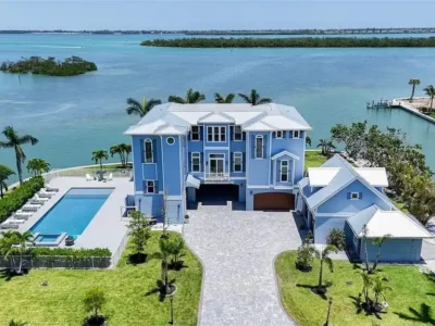 630 De Narvaez Dr Lists for 14.75M as Longboat Keys Ultimate Bayfront Retreat 1