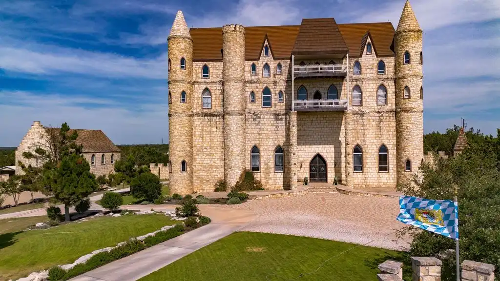 7400 S PARK ROAD 4 Exclusive Falkenstein Castle a Romantic Bavarian Estate on the Market for 15 Million 2