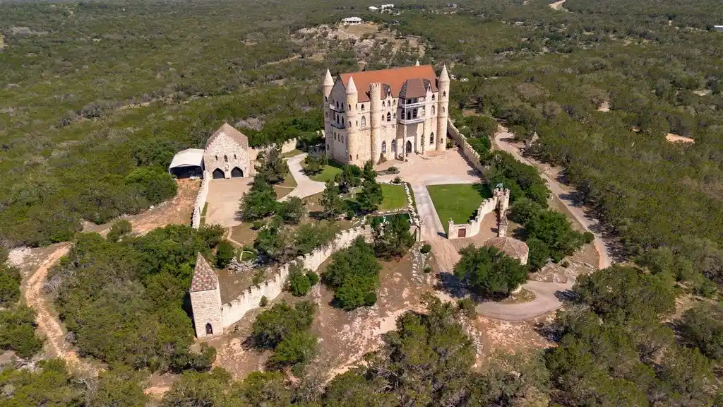 7400 S PARK ROAD 4 Exclusive Falkenstein Castle a Romantic Bavarian Estate on the Market for 15 Million 4