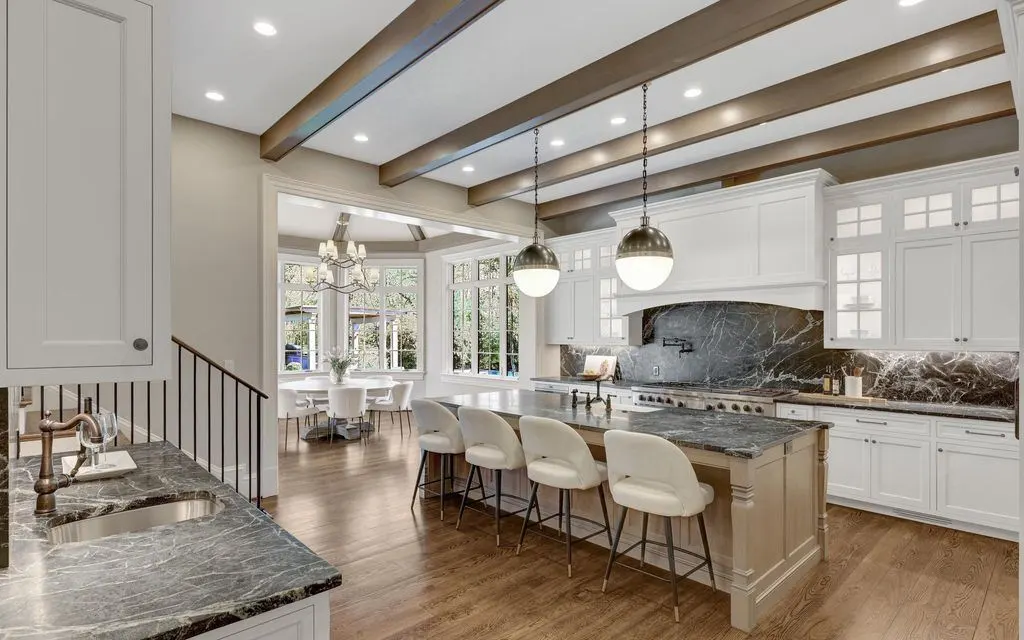954 Mackall Farms Ln Offers Unrivaled Luxury and Architectural Grandeur in Virginia for 8.25 Million 7