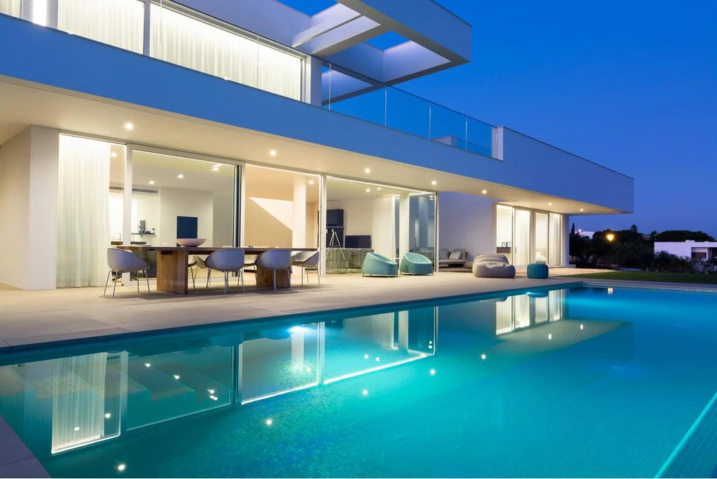 Alhena House in Luz, Portugal by Mário Martins Atelier, A Contemporary Gem on the Algarve Coast