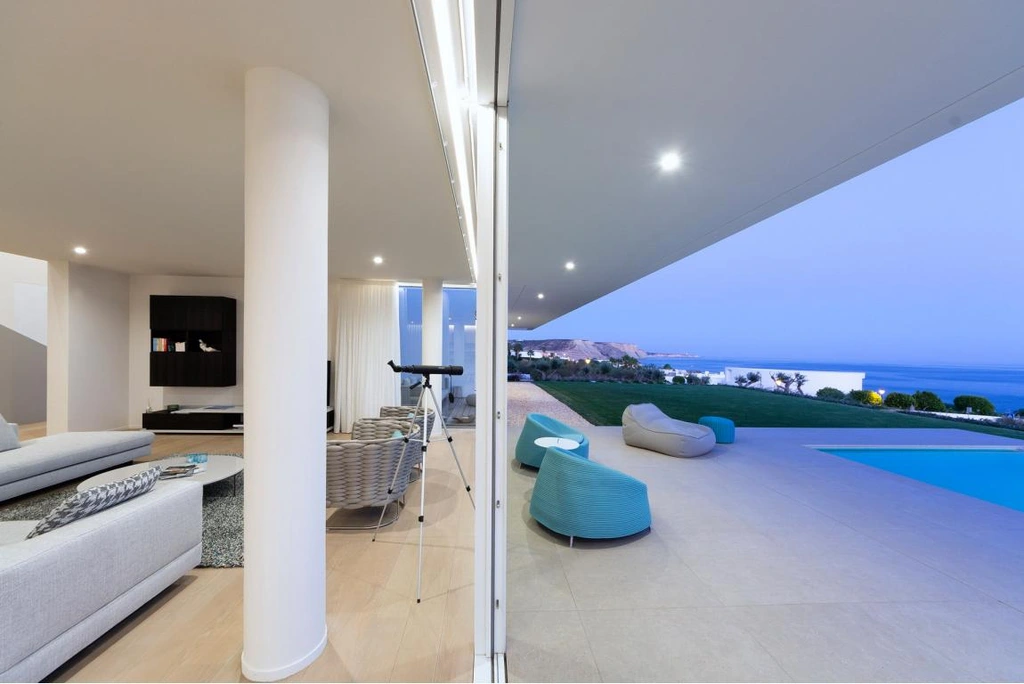 Alhena House in Luz Portugal by Mario Martins Atelier A Contemporary Gem on the Algarve Coast 9