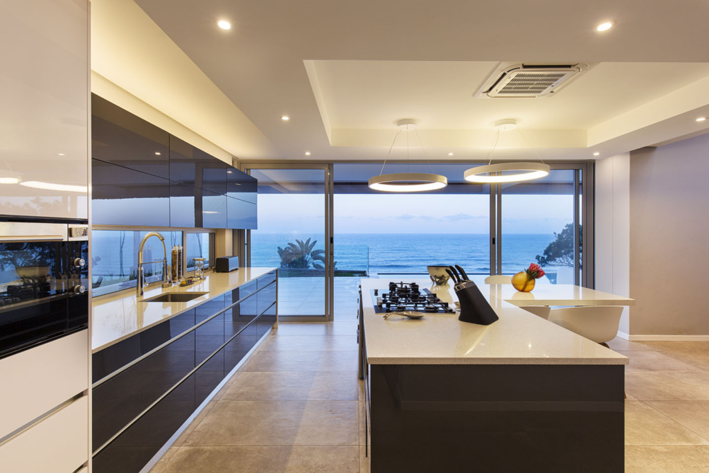 Boje House by Metropole Architects, A Sculptural Dialogue Between Ocean, Light, and Structure