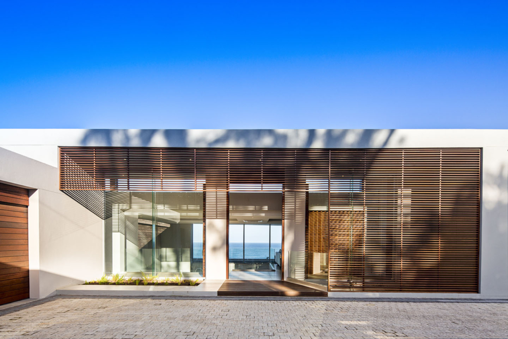 Boje House by Metropole Architects A Sculptural Dialogue Between Ocean Light and Structure 4