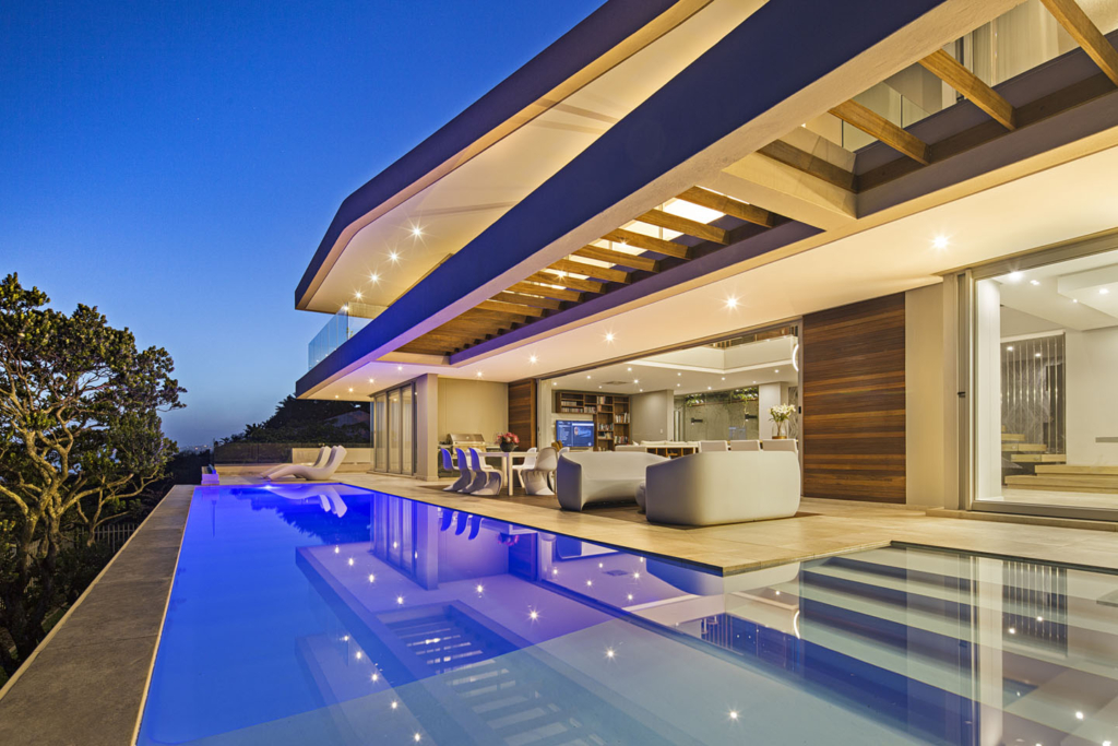 Boje House by Metropole Architects A Sculptural Dialogue Between Ocean Light and Structure 9