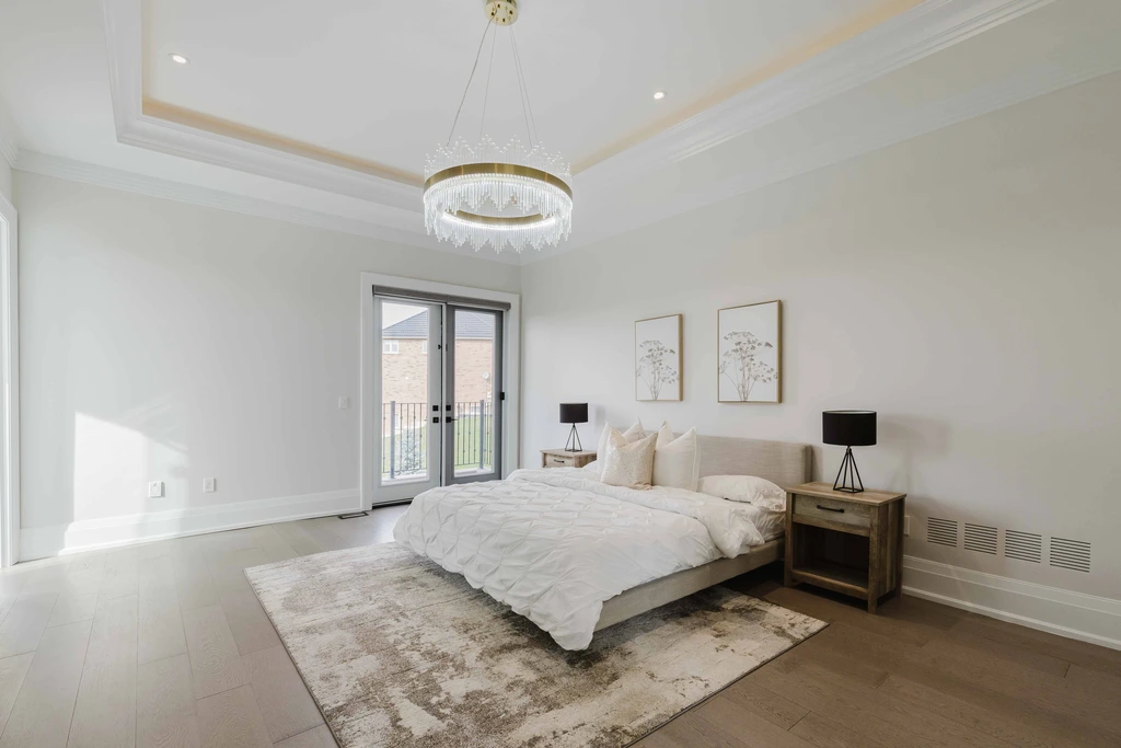 Breathtaking Modern Victorian Estate at 4 Saint Lukes Ct Lists for C10888000 in Canada 12