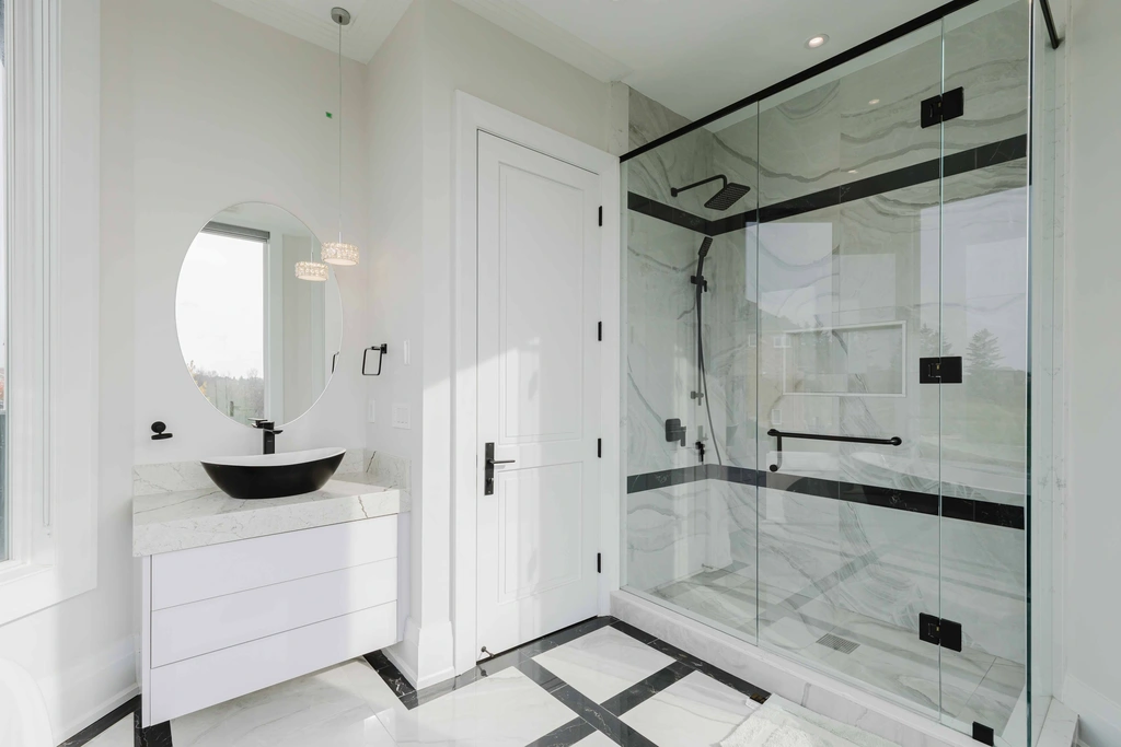Breathtaking Modern Victorian Estate at 4 Saint Lukes Ct Lists for C10888000 in Canada 13