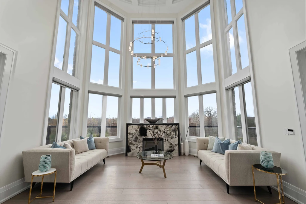 Breathtaking Modern Victorian Estate at 4 Saint Lukes Ct Lists for C10888000 in Canada 6