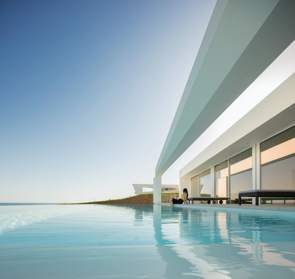 Carrara House in Algarve, Portugal by Mário Martins Atelier, A Monolithic Ode to Light and Landscape