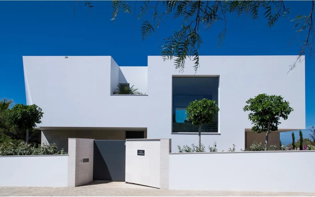 Casa C by Mario Martins Atelier A Sculptural Dialogue with the Algarve Landscape 11
