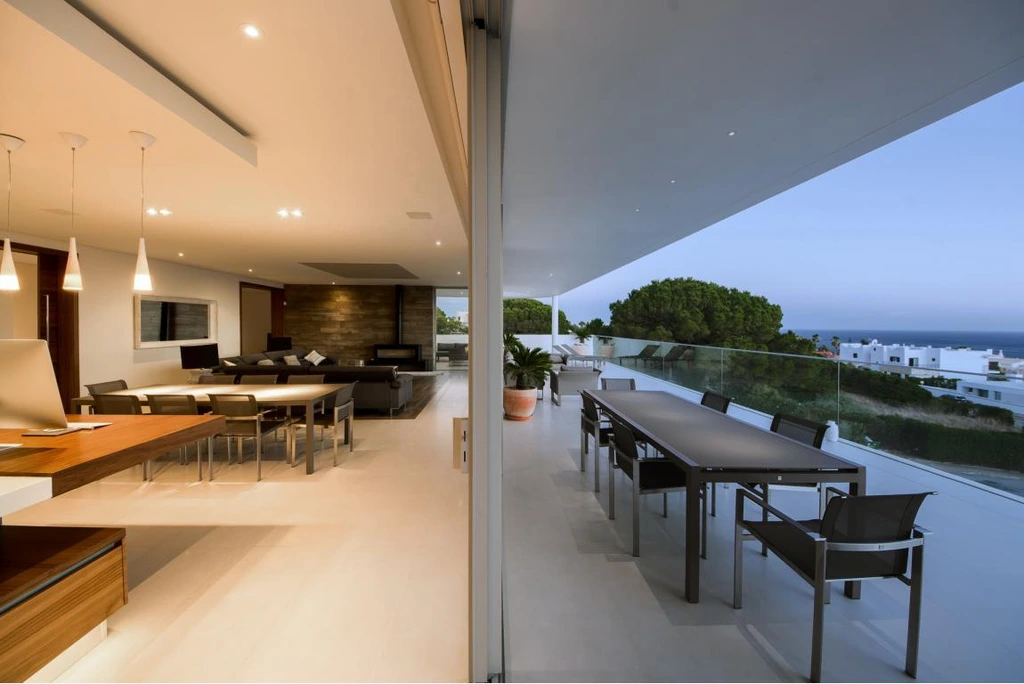Casa C by Mario Martins Atelier A Sculptural Dialogue with the Algarve Landscape 3