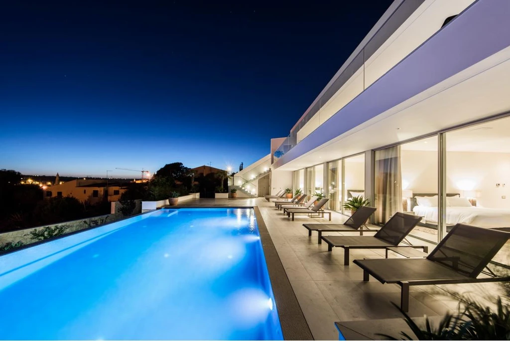Casa C by Mario Martins Atelier A Sculptural Dialogue with the Algarve Landscape 5