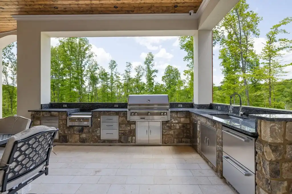 Exclusive 11.995M Mediterranean Estate at 7948 Daugherty Capley Rd Elevates Tennessee Countryside Living 17