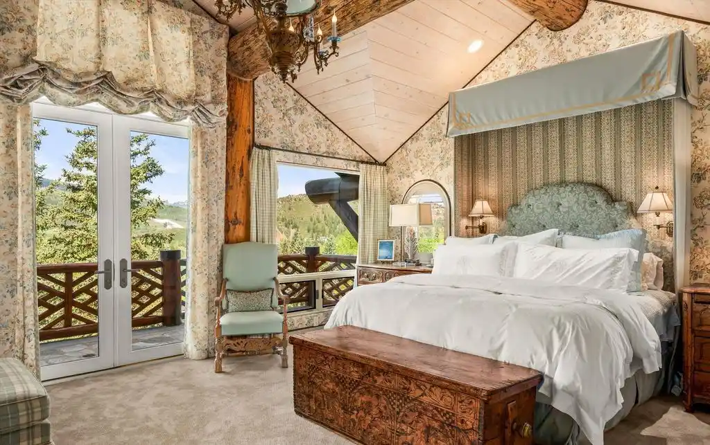 87 Magnifico Dr: Exquisite Colorado Mountain Home Blending Timeless European Elegance and Modern Comfort at $29.95M