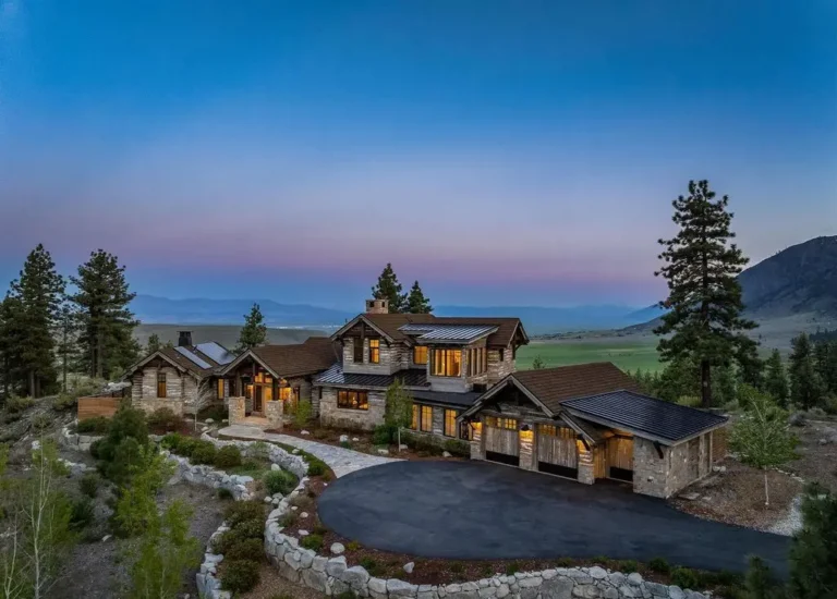 Expansive 3.63-Acre Estate Featuring Sweeping Views and Exceptional Luxury for $13.9 Million in Nevada