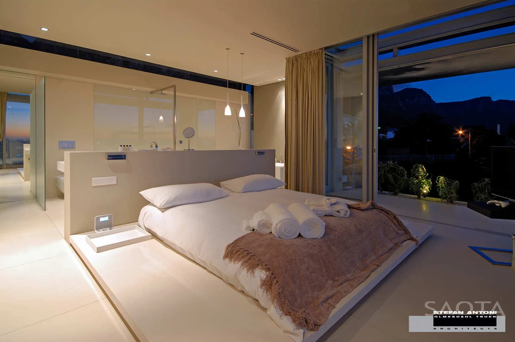 First Crescent by SAOTA, A Sculptural Masterpiece Overlooking Camps Bay