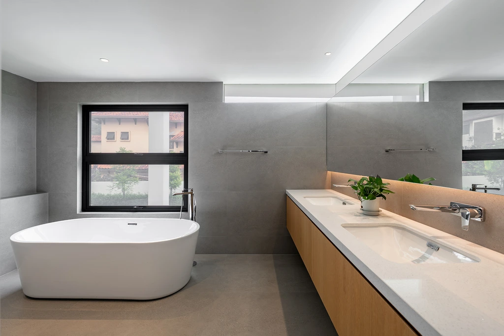 Flovik House by Fabian Tan Architect Seamlessly Merges Old and New in Kuala Lumpur 12