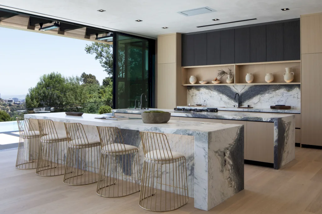 Getty View House by IR Architects A Sculptural Retreat Overlooking Los Angeles​ 6