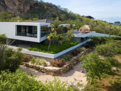 High End Curacao Residence by IHC Architects Brings Dutch Design to Caribbean Luxury 6