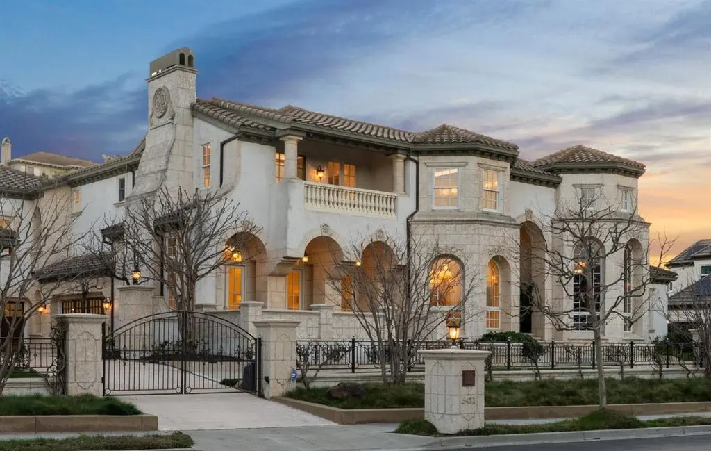 Iconic Luxury Living at 5471 Country Club Pkwy San Jose Listed for 7999999 18