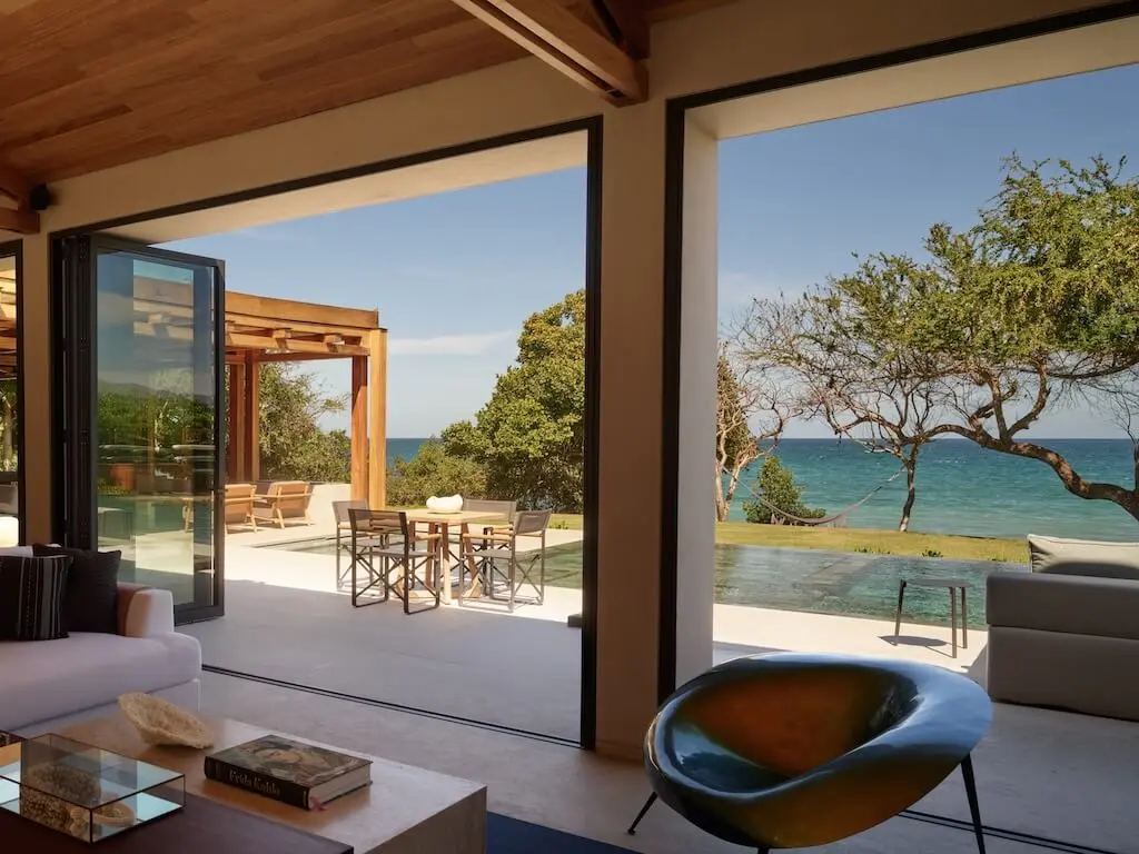 KPR3 House by Ezequiel Farca Studio Blends Architecture and Nature on the Coast of Punta Mita 1