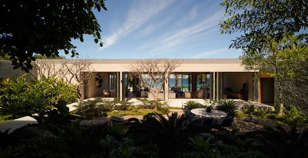 KPR3 House by Ezequiel Farca Studio Blends Architecture and Nature on the Coast of Punta Mita 10