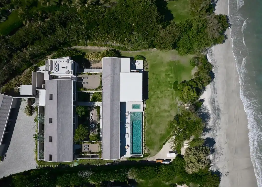 KPR3 House by Ezequiel Farca Studio Blends Architecture and Nature on the Coast of Punta Mita 7