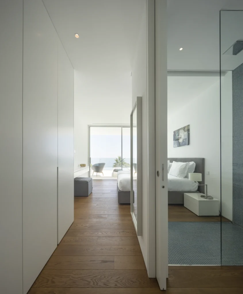LuxMare Houses by Mário Martins Atelier, A Harmonious Dialogue Between Ocean Light and Architecture in Algarve, Portugal