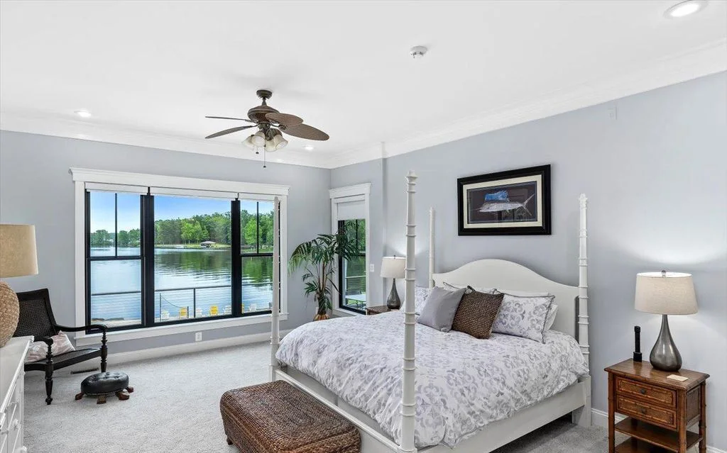 Luxurious Waterfront Masterpiece at 542 Twin Lakes Ln Sets the Standard for Lake Anna Living — Asking 4749000 10