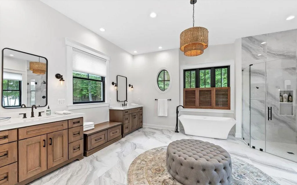 Luxurious Waterfront Masterpiece at 542 Twin Lakes Ln Sets the Standard for Lake Anna Living — Asking 4749000 11