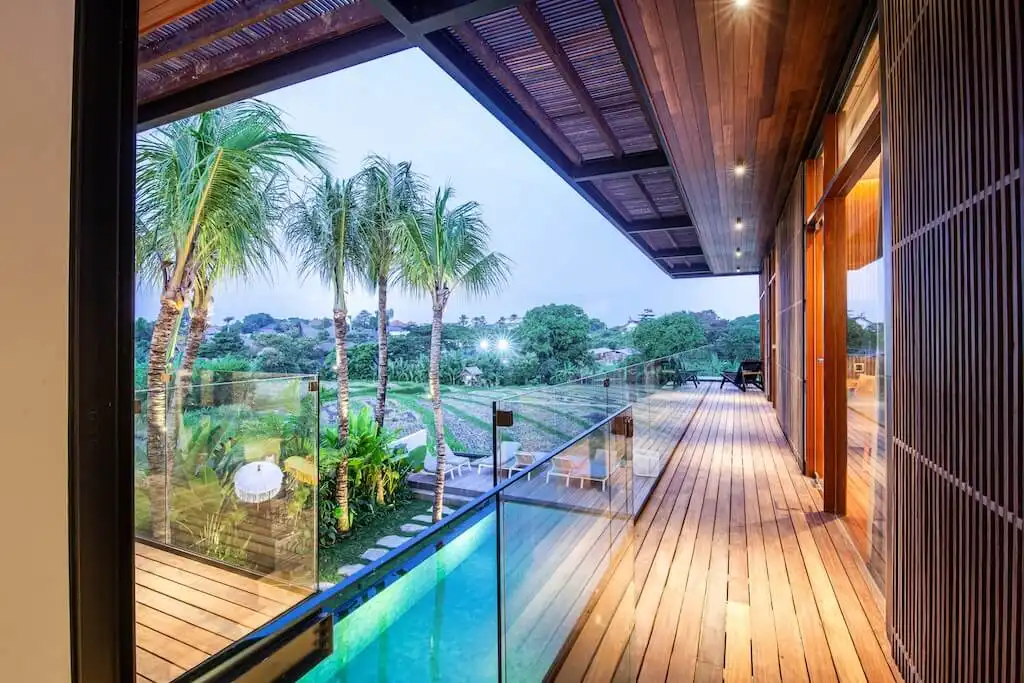 MOA Villa by Ilot Architects Seamlessly Merges Modern Design with Tropical Serenity in Bali