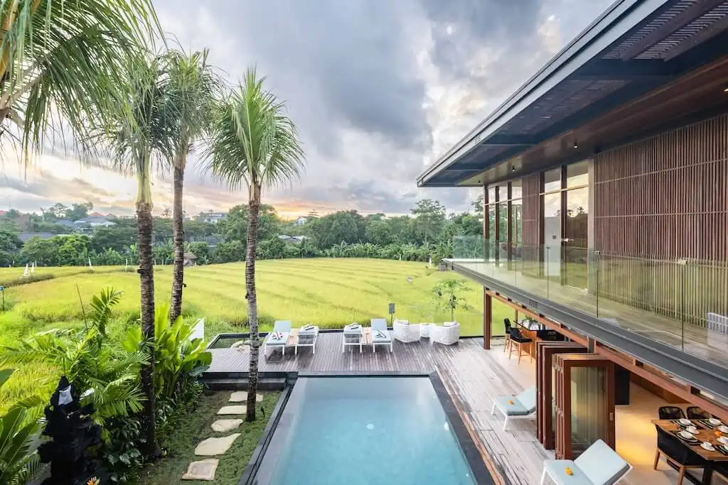 MOA Villa by Ilot Architects Seamlessly Merges Modern Design with Tropical Serenity in Bali