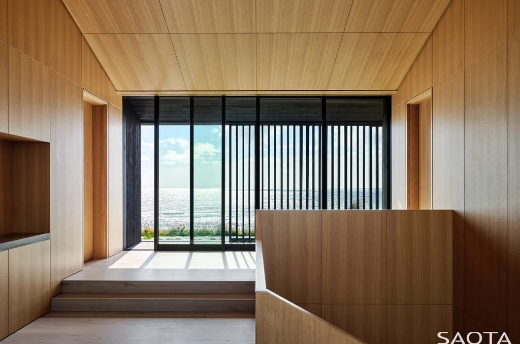 Montauk House by SAOTA, A Grounded Coastal Retreat in New York