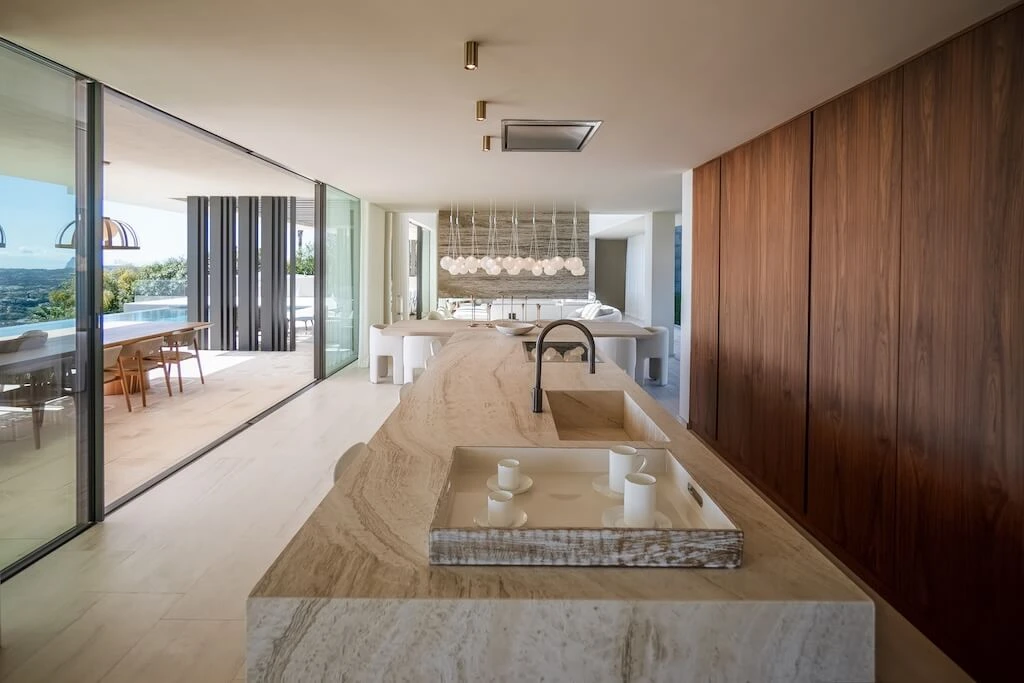 Panoramah Villa by ARK Architects, A Mediterranean Masterpiece Framed by Panoramic Views in Sotogrande, Spain