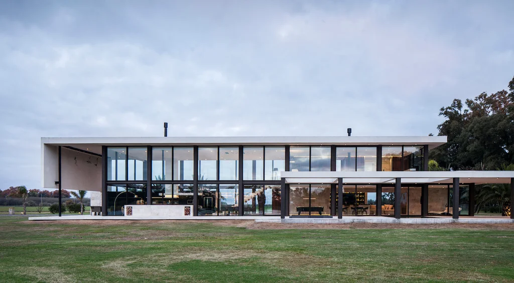 Polo House by OON Architecture Transparency Geometry and Landscape in Harmony 11