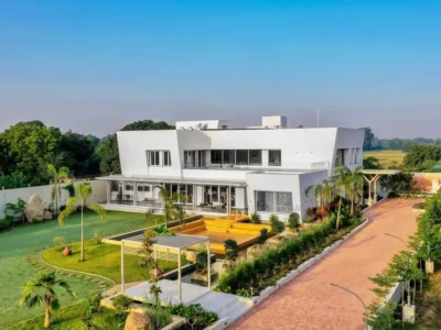 Sri Sri Villa by Ace Associates A Vastu Inspired Sanctuary Surrounded by Nature in Gujarat 5
