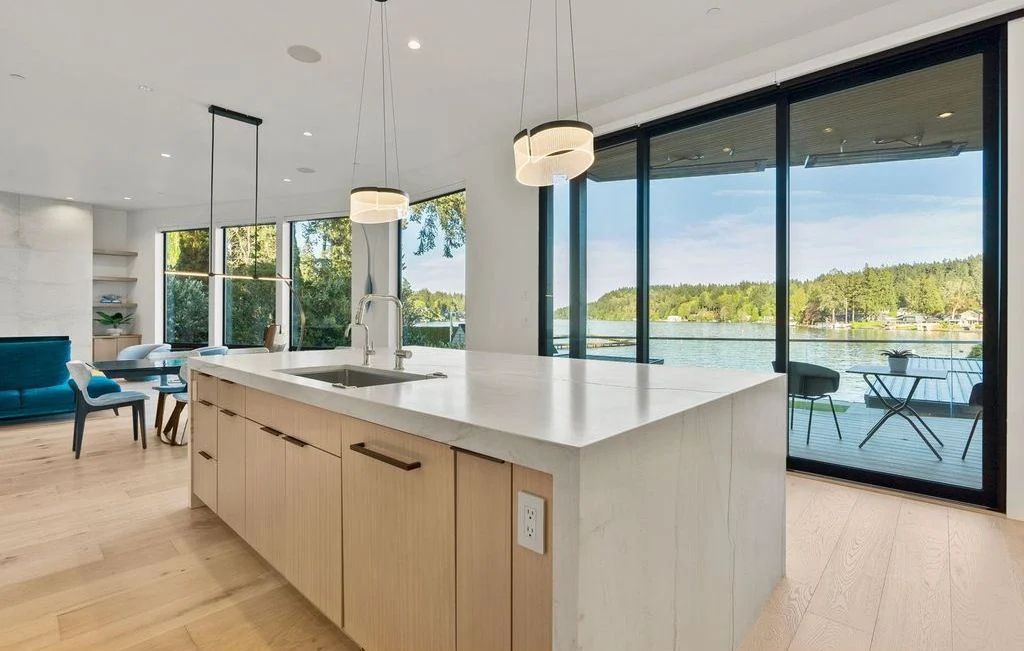 Stunning 4357 Southshore Blvd Estate 10M Contemporary Home Offering Panoramic Oswego Lake Views and Superior Entertaining 6