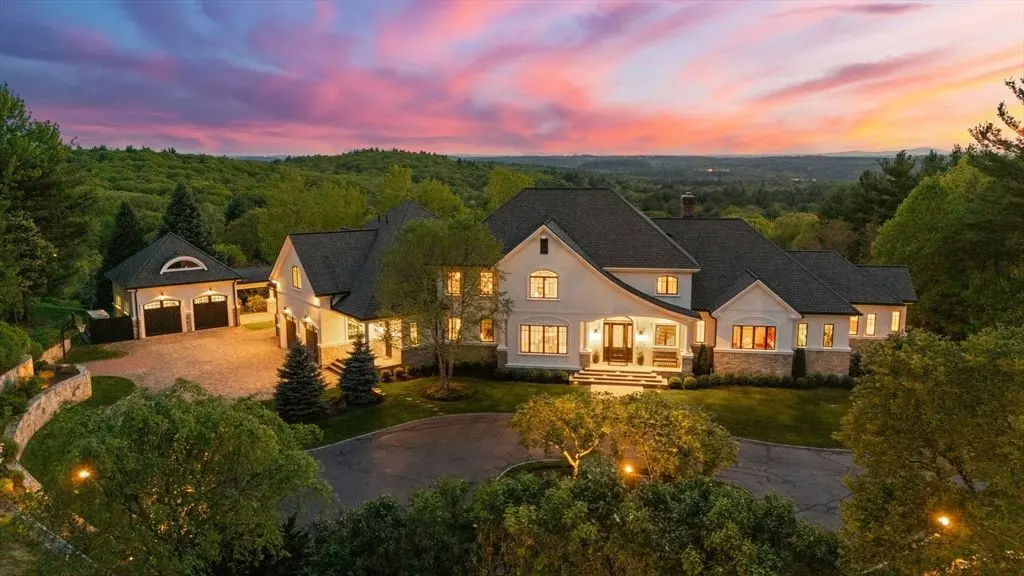 Stunning Architectural Masterpiece at 6 Wayside Cir Lists for 3.575 Million in Massachusetts 2