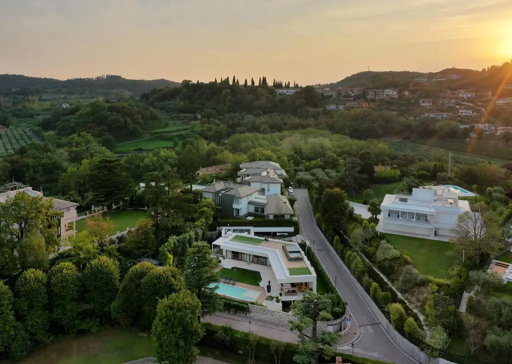 Villa Emerald by Gruppo Building Boffa Petrone A Sculptural Jewel on Lake Garda Italy 5