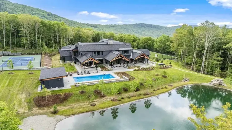 A Vision of Luxury and Land: Victory Ridge Lodge in Robinson Springs Asks $15.85 Million