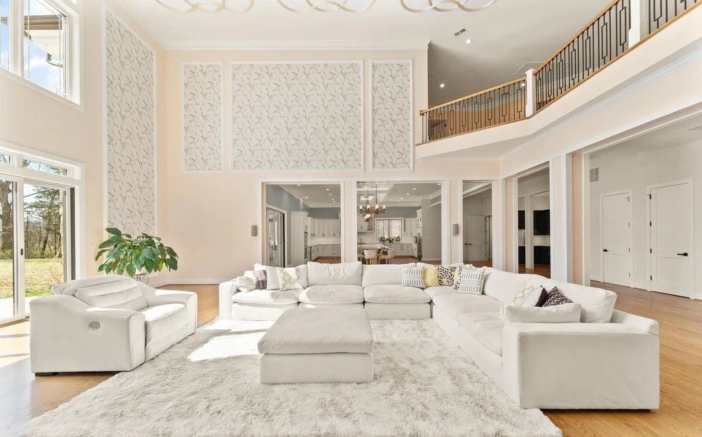 11721 Plantation Dr A Private and Prestigious Virginia Residence for 4.295 Million 11