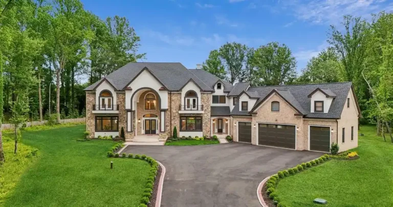 Virginia’s Finest: Private and Prestigious Home Listed at $4.295 Million