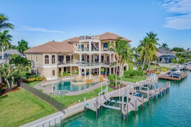 $8.9 Million Marco Island Masterpiece Blends Gulf Access, Private Theater and Smart Luxury Living