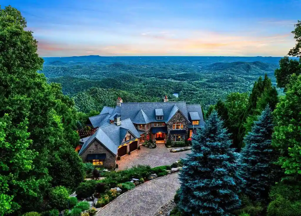 16 High Bluff Ct Stunning South Carolina Estate with Unparalleled Mountain Peak Views Asks 6 1